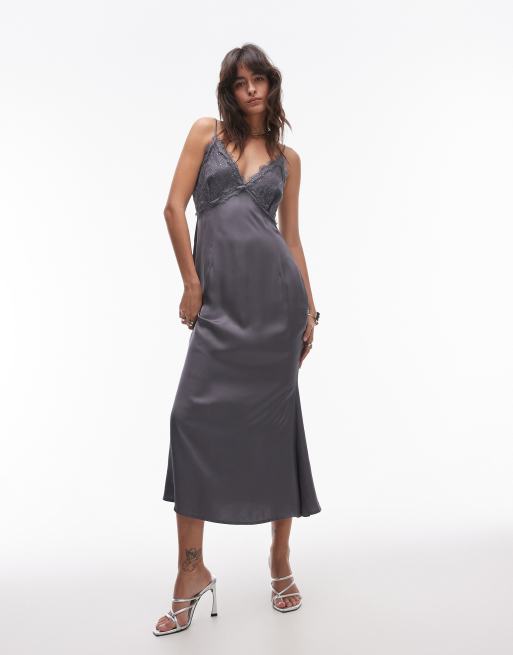 Never Fully Dressed - Grå midaxikjole med kontrastdesign i blondestof