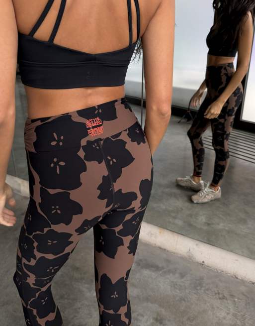 Never Fully Dressed high waisted flared leggings in brown floral, 3 of 4