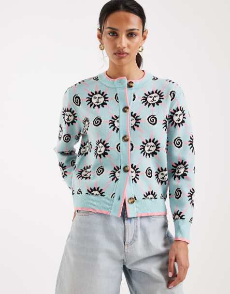 Never Fully Dressed - Hollie - Cardigan in maglia blu con stampa di sole - view 1