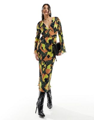 Never Fully Dressed kimono sleeve plisse maxi dress in khaki print with gold fleck - ASOS Price Checker