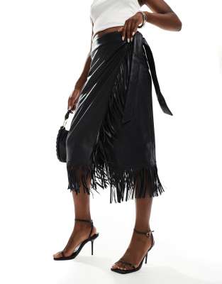 leather look fringe midaxi skirt in black