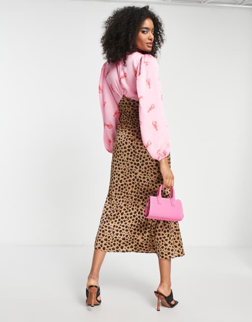 Never Fully Dressed - Maxikjole i leopardprint med kontrastpanel med hummerprint - Kun hos ASOS, 2 af 4