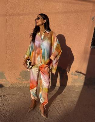- Naomi - multi ombre 33990₽