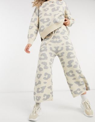 Femme Never Fully Dressed - Pantalon oversize d'ensemble en maille à imprimé animal - Crème