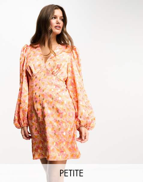 Never Fully Dressed Petite balloon sleeve mini dress in ombre shell print - view 1
