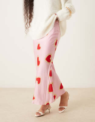 -- Petite Dorris pink 27090₽