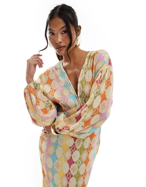 Never Fully Dressed Petite flared sleeve maxi dress in bright geo print, 2 of 4