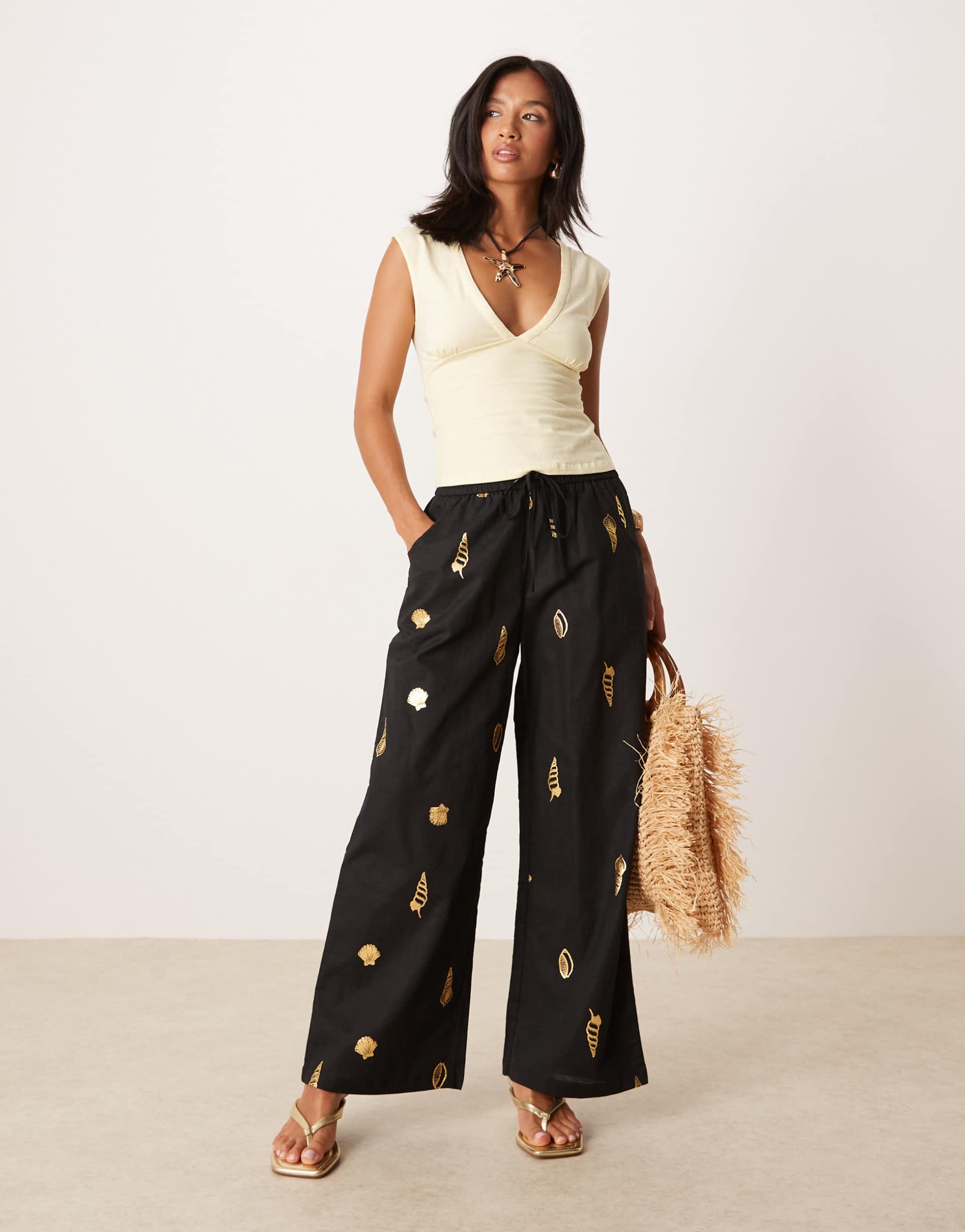 never fully dressed petite gold shell wide leg pants in black