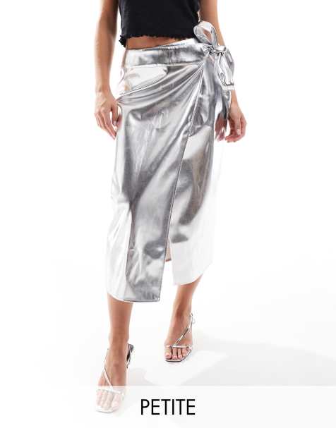 Never Fully Dressed Petite – Jaspre – Silverfärgad midikjol i PU - view 1