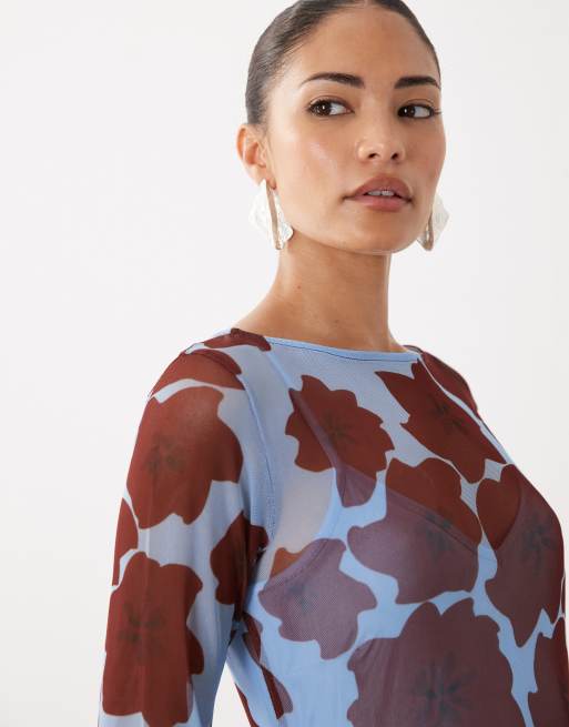 Never Fully Dressed Petite mesh long sleeve crew neck maxi dress in poppy print, 3 of 4