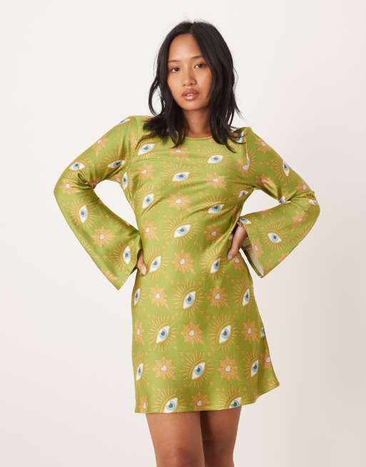 Never Fully Dressed Petite - Robe courte à manches longues et imprimé yeux - Kaki, 4 de 4