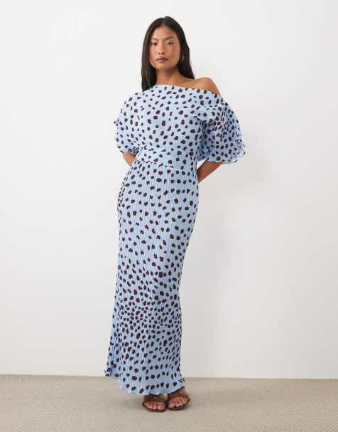 Never Fully Dressed Petite Tilly plisse off-shoulder midi dress in blue deer print - view 1