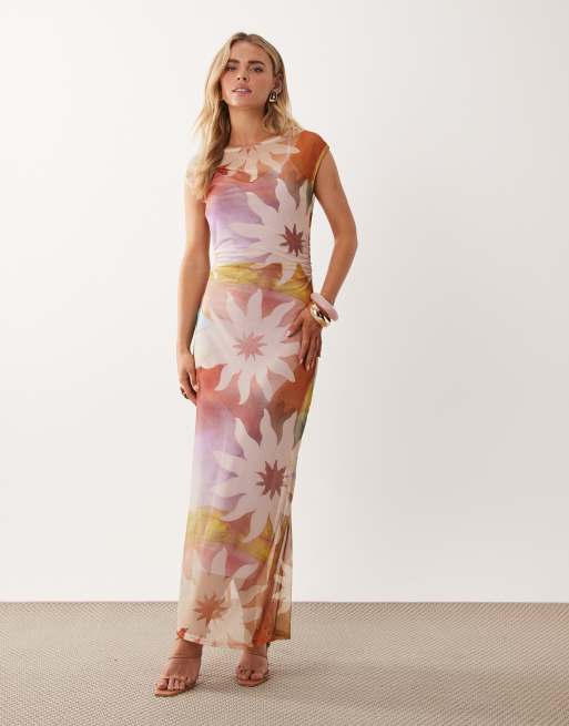Never Fully Dressed Petite - Vestido largo de tonos pastel con estampado de soles y cuello recto de malla, 2 de 4