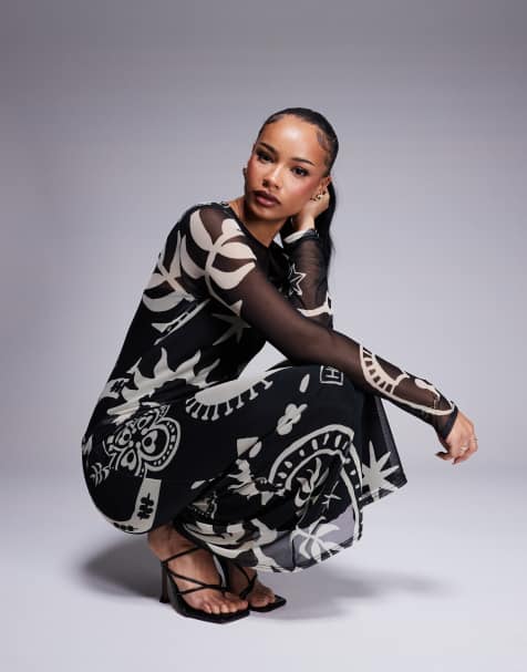 Never Fully Dressed Petite - Vestito lungo in rete con stampa “Love” - view 1