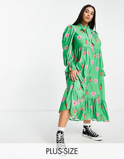 Never Fully Dressed Plus heart print smock maxi dress in emerald green