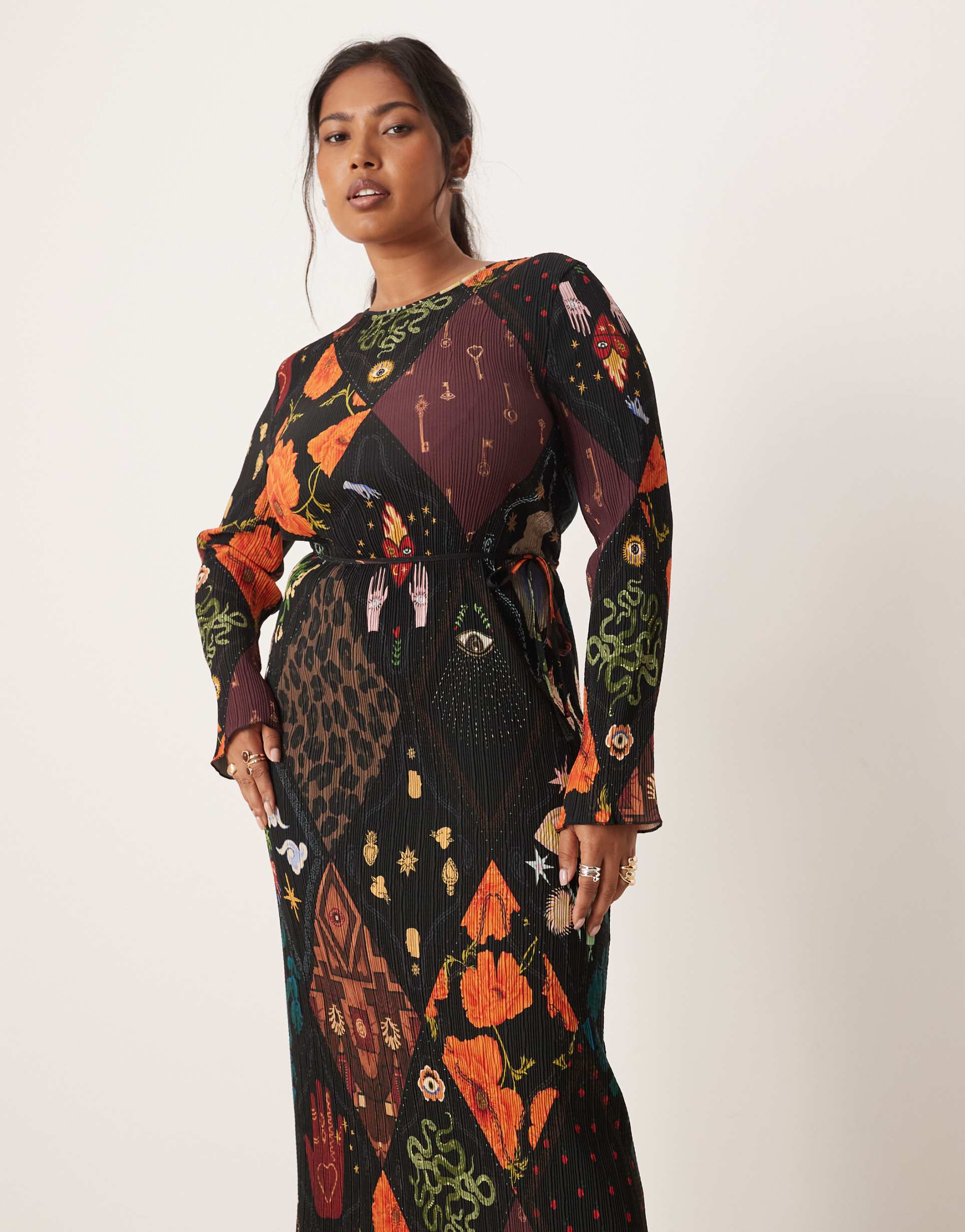 never fully dressed plus night garden plisse midaxi dress in black print