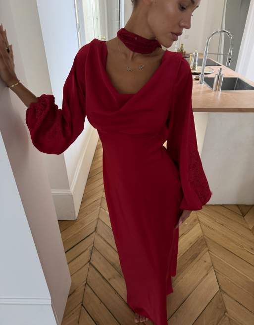 Never Fully Dressed Plus satin plunge scarf detail maxi dress in red, 3 of 4