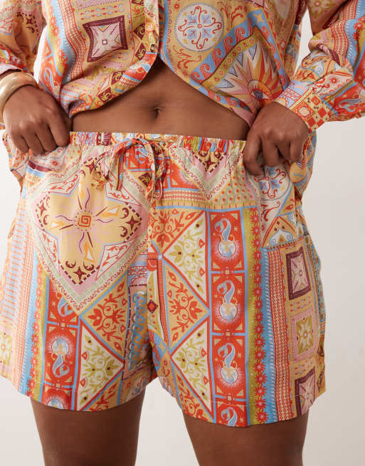 Never Fully Dressed Plus – Satynowe szorty w abstrakcyjny wzór, część zestawu, 4 z 5