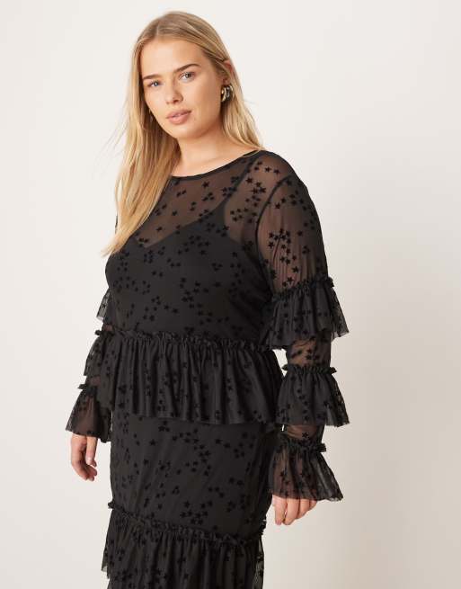 Never Fully Dressed Plus star devoree ruffle maxi dress in black, 3 of 4