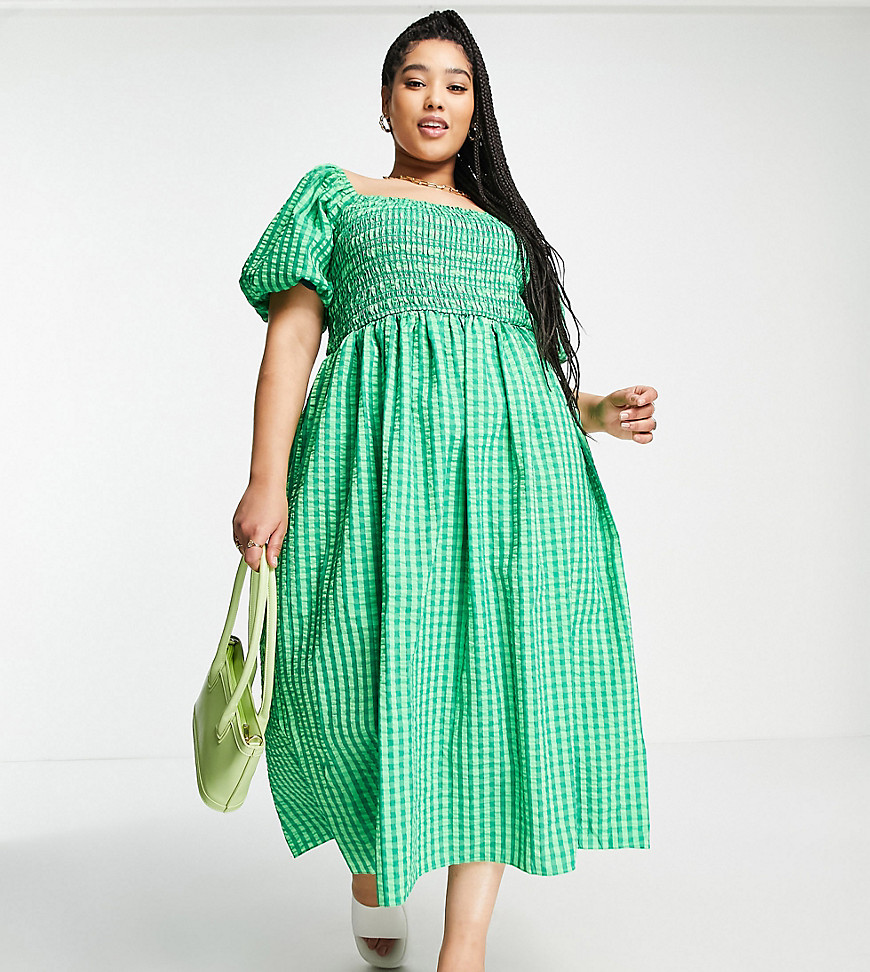 textured smock midi dress in green gingham