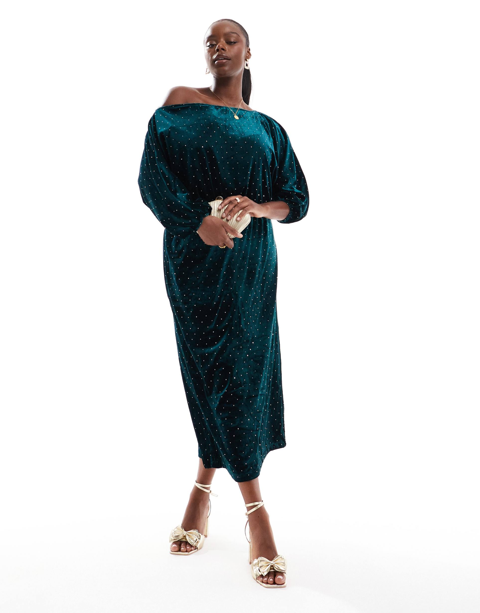 never fully dressed plus tilly off shoulder velvet midaxi dress in emerald