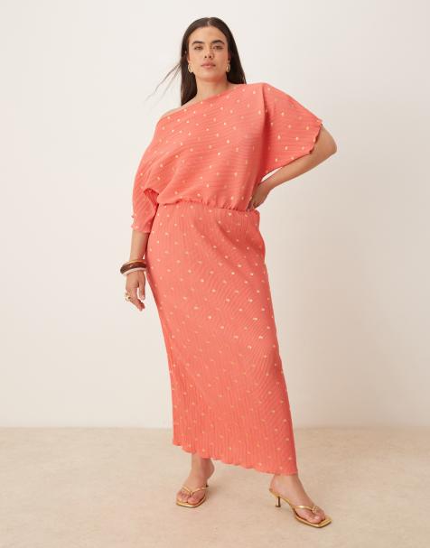 Never Fully Dressed Plus Tilly off the shoulder plisse midaxi dress in coral and gold - view 1