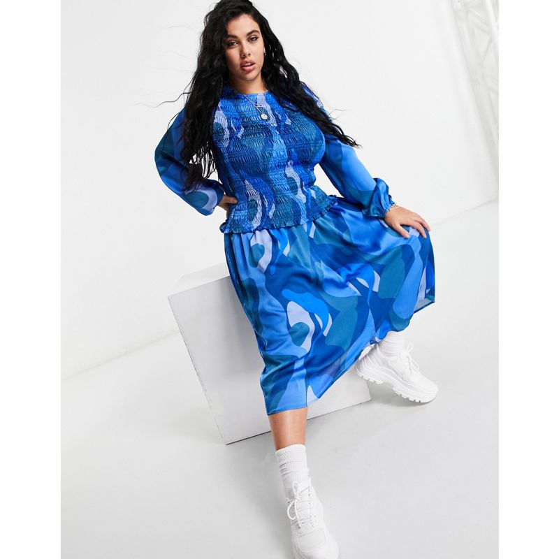 Donna Coordinati Never Fully Dressed Plus - Top arricciato con maniche a palloncino blu con stampa astratta in coordinato