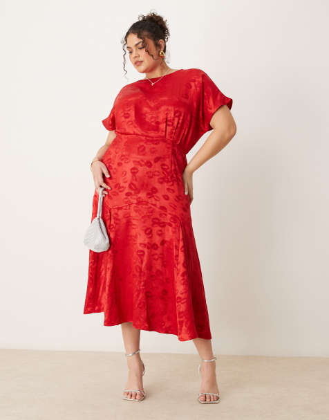 Never Fully Dressed Plus - Vestito con gonna al polpaccio in raso rosso goffrato - view 1