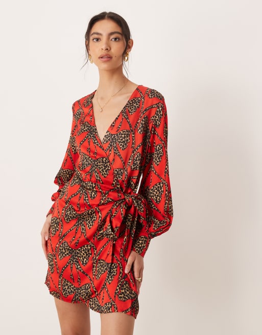 Never Fully Dressed - Rød minikjole i satin med leopard- og sløjfeprint, 2 af 4