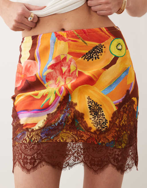 Never Fully Dressed - Rio - Minigonna con finiture in pizzo e stampa di papaya, 3 di 5