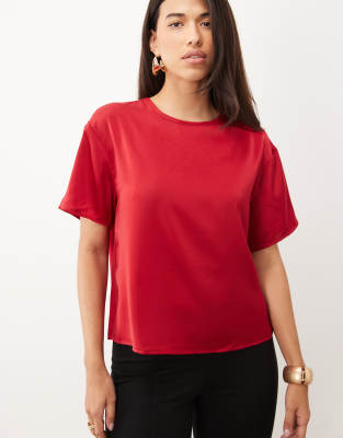 Never Fully Dressed Satin Crew Neck Short Sleeve T-shirt In Red