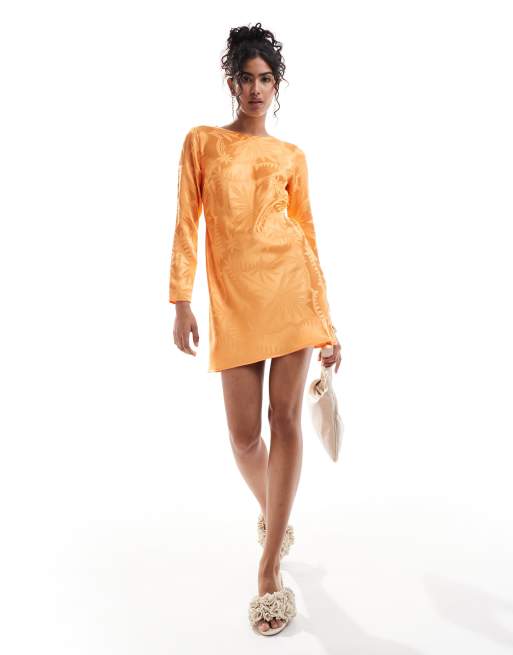 Never Fully Dressed - Soho - Robe courte en satin à motif en relief - Orange 