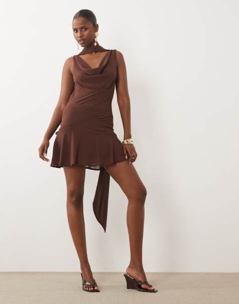 Never Fully Dressed Sophie mini dress in chiffon con scollo ad anello e dettaglio foulard, color cioccolato - view 1