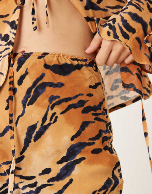 Never Fully Dressed – Spódnica maxi ze wzorem w paski tygrysa, część zestawu, 4 z 5