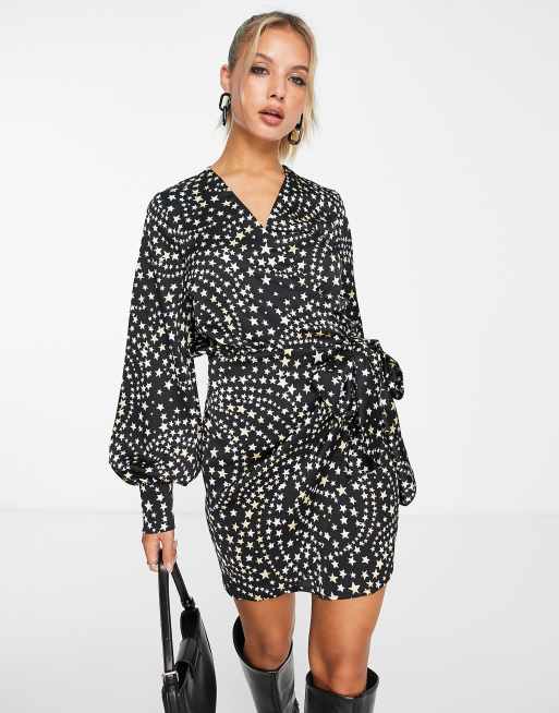 Boohoo leopard star on sale dress