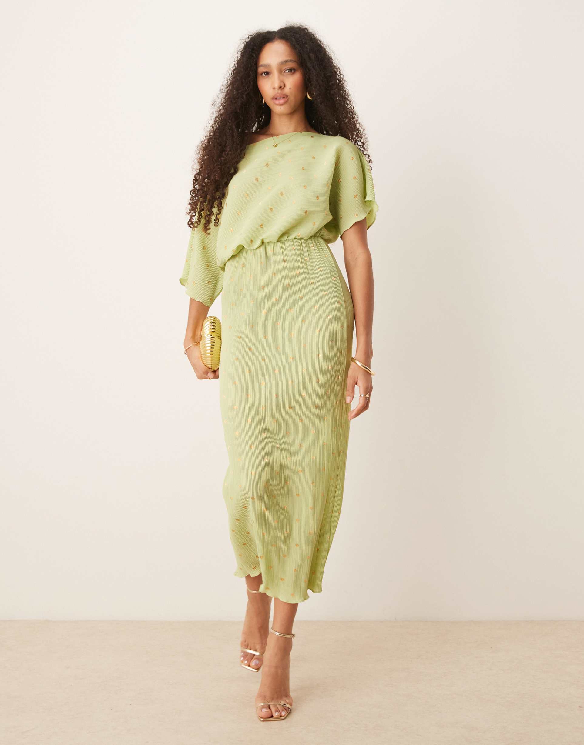 never fully dressed tilly metallic plisse maxi dress in pistachio