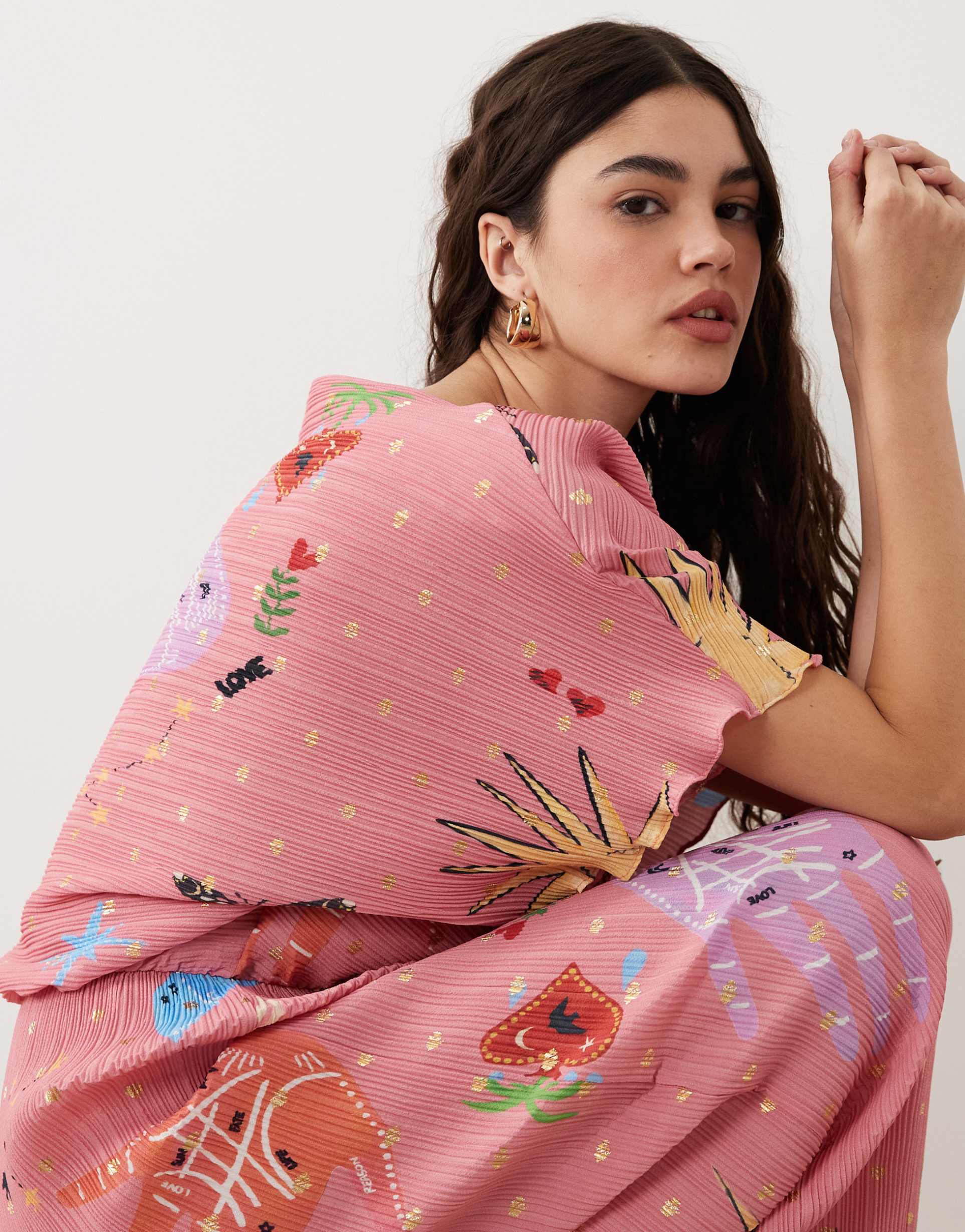 never fully dressed tilly off shoulder plisse maxi dress in pink celestial print