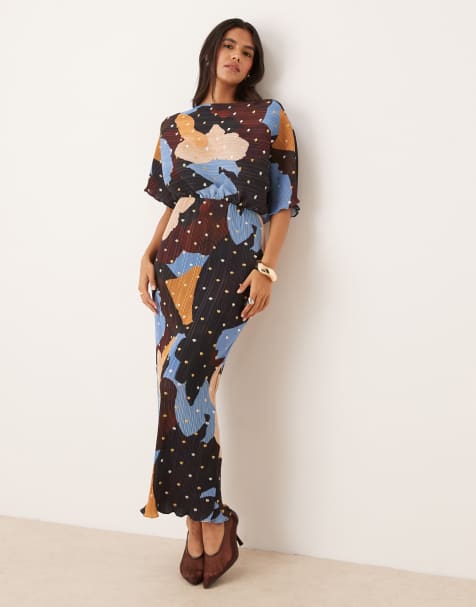 Never Fully Dressed - Tilly - Robe longue plissée asymétrique à feuilles d'or - Chocolat - view 1