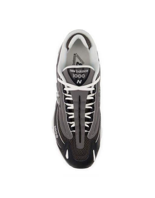 New Balance 1000 trainers in black, 2 of 4