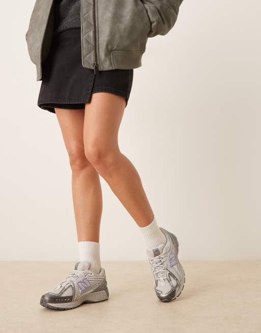 New Balance 1906 in white and lilac, 3 of 5