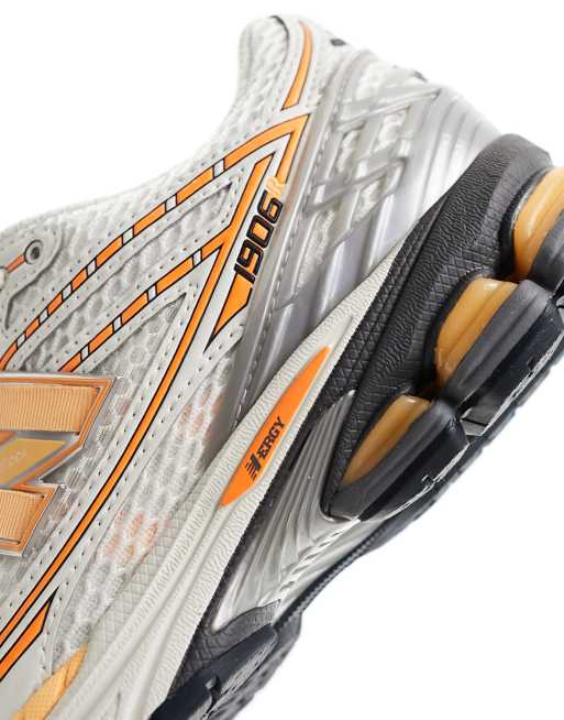 New Balance – 1906 – Silverfärgade och neonorange sneakers – Endast hos ASOS, 5 av 5