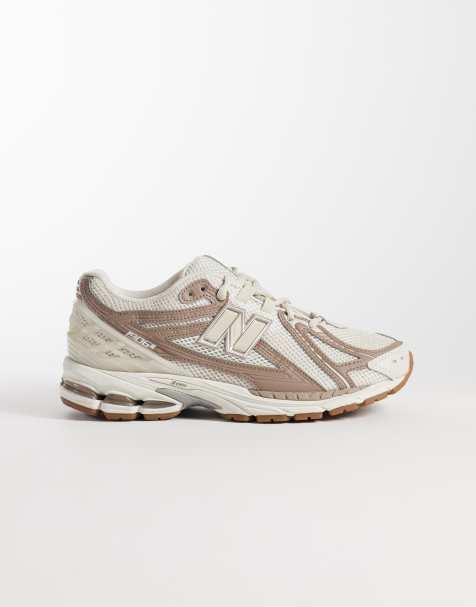 New Balance 1906 Sneaker in Wollweiß und Braun - view 1