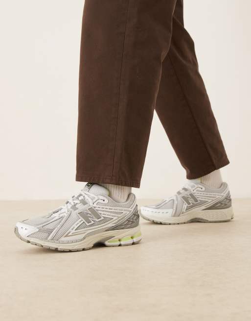 New Balance - 1906 - Sneakers grigie e gialle, 2 di 5