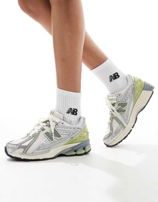 New Balance - 1906 - Sneakers in zilver en groen, 3 van 5