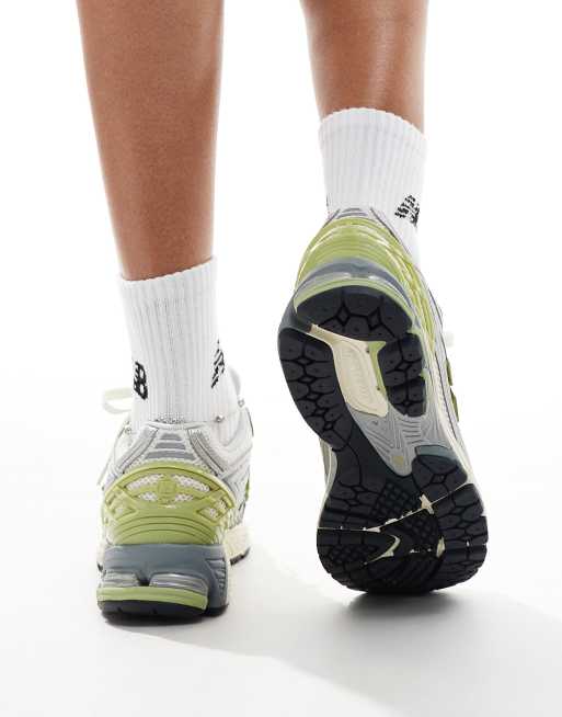 New Balance - 1906 - Sneakers in zilver en groen, 5 van 5