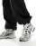 Thumbnail 1 van 5