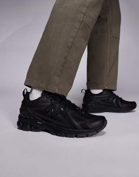 New Balance - 1906 - Sneakers unisex triplo nero con fermacorda - view 1