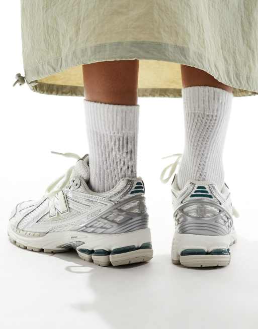 New Balance –  1906 Srebrne buty sportowe, 4 z 4