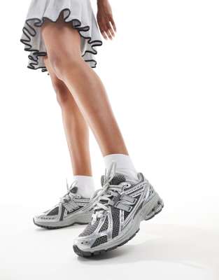 New Balance New Balance 1906 trainers in dark silver