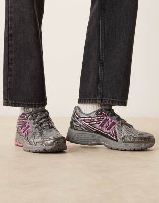 New Balance 1906 trainers in grey and pink